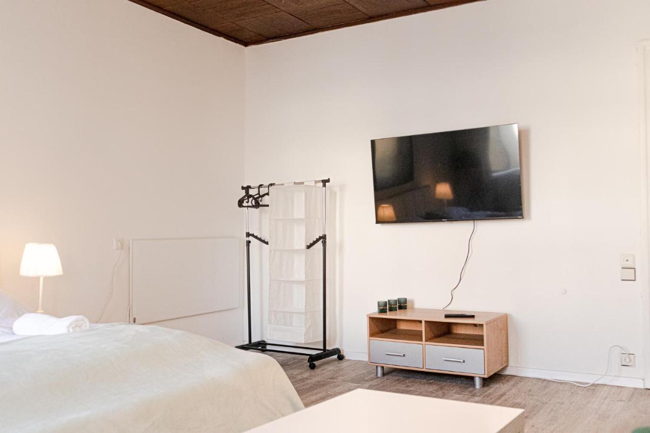 Perfectly Situated 2br Shared Apt- Ideal For Longstays Viena