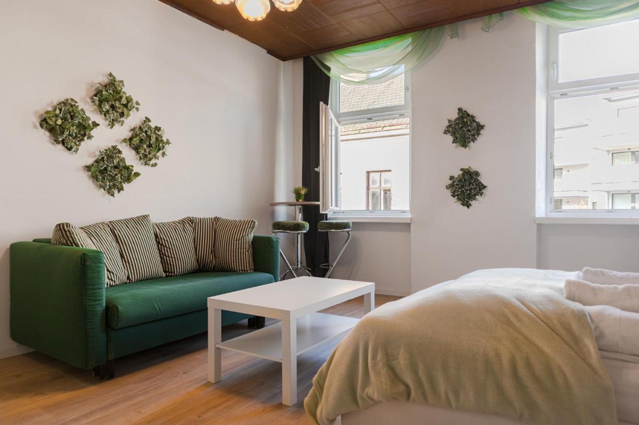 Perfectly Situated 2br Shared Apt- Ideal For Longstays Apartament Viena